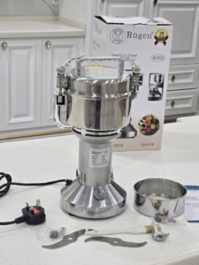 آسیاب ۴۰۰ گرمی روگن مدل Ru-2870