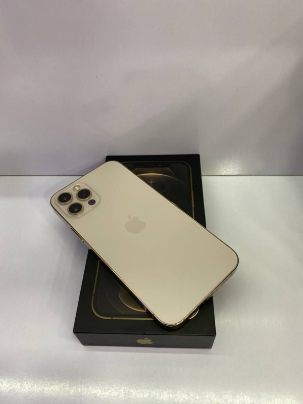 Iphone 12 pro (256) استوک