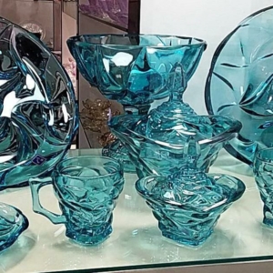 سرويسهاي 25پارچه بوگاتي