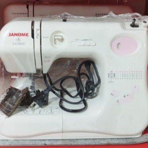 چرخ خیاطی استوک ژانومه خانگی ۱۲ کاره