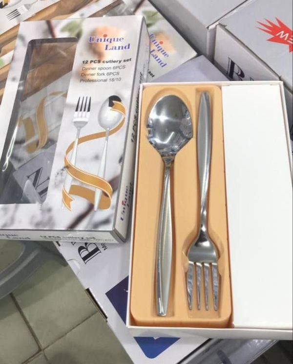 قاشق و چنگال یونیک وزن ۶۰۰ گرم