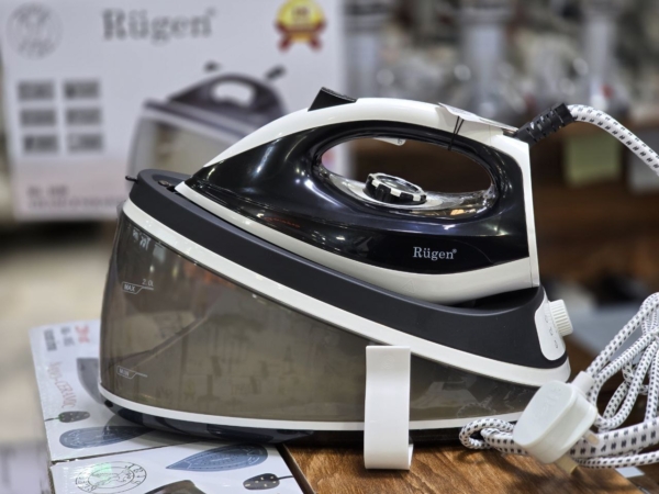 اتو مخزن دار روگن مدل Ru-1030 توان دستگاه : 2200 watt