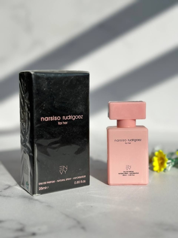 عطر جیبی نارسیسو رودریگز برند ان وی