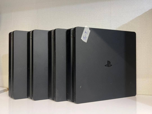 کنسول بازی Ps4 slim 1Tb 