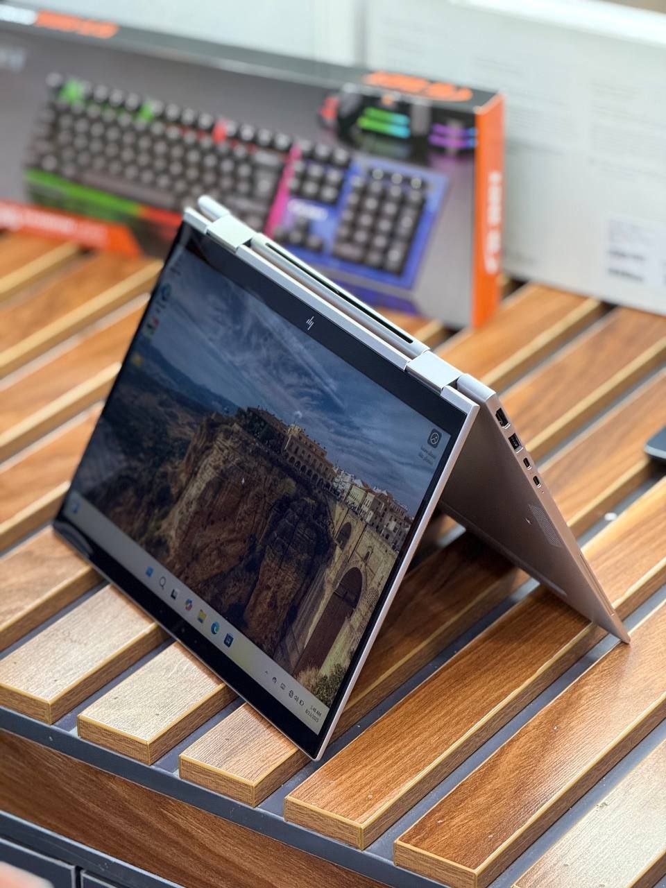 لپتاپ HPElitebook 1040 G10