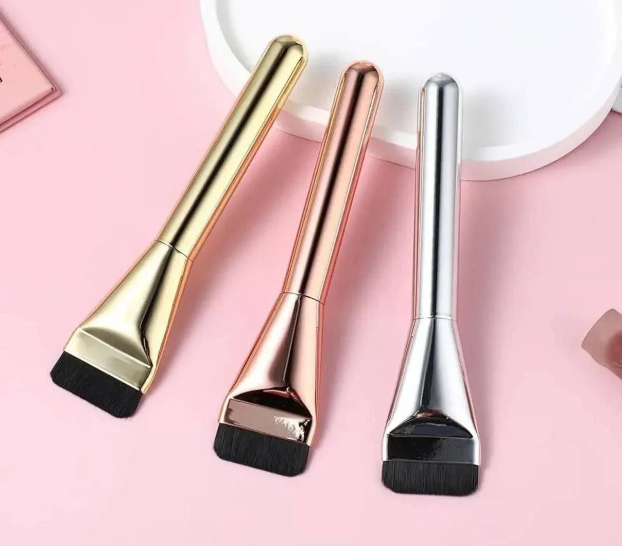 براش کرم پودر اسپوچلا