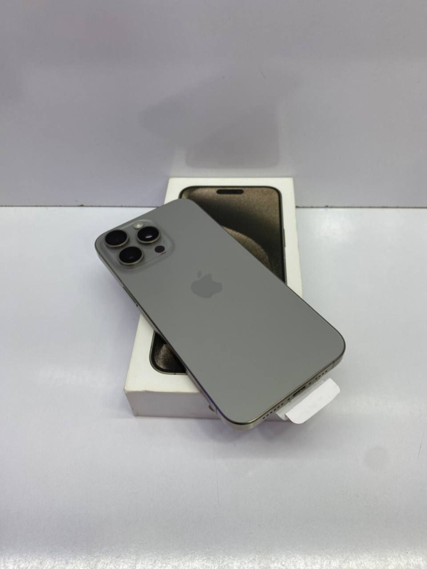 Iphone 15 pro max (256)zaa