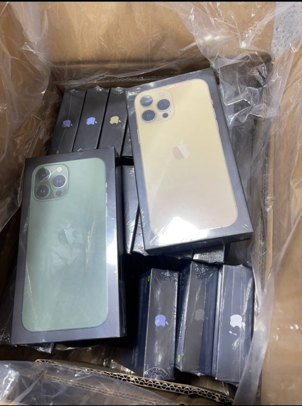 Iphone 13 pro max (256)LLA.
