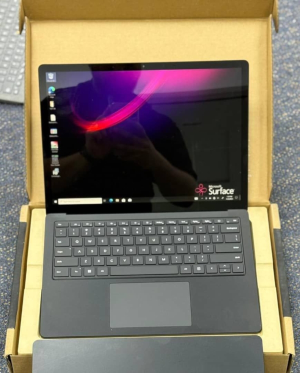 Surface Laptop 5