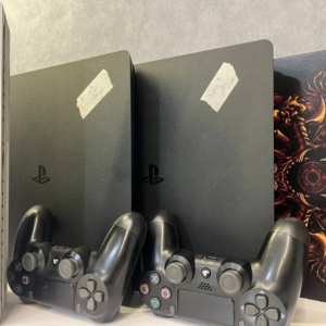 Ps4 slim 500gb Full game+pes 21 تك دسته اصلي