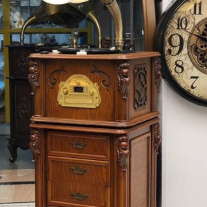 گرامافون چوبی 170سانت فول امکانات