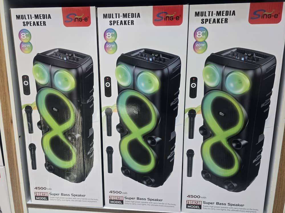 اسپیکر شارژی ۸۲۳۸