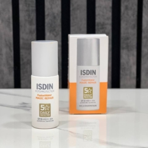 ضد آفتاب ایزدین مجیک ریپیر بی رنگ ضدچروک