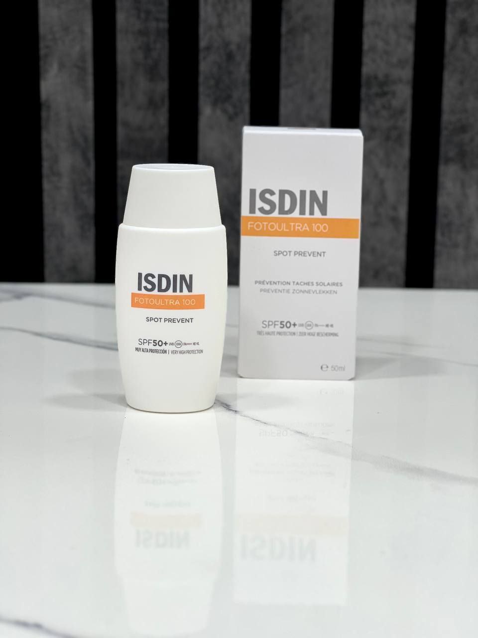 ضد آفتاب ضد لک رنگی ایزدین اسپات SPF 50