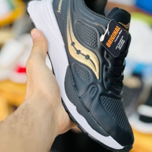 کفش اسپرت ساکونی