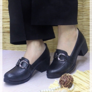 کفش کالج زنانه