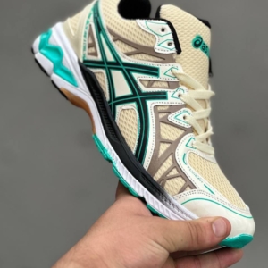 کفش اسپرت اسیکس