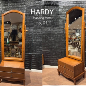 آینه ایستاده برند هاردی