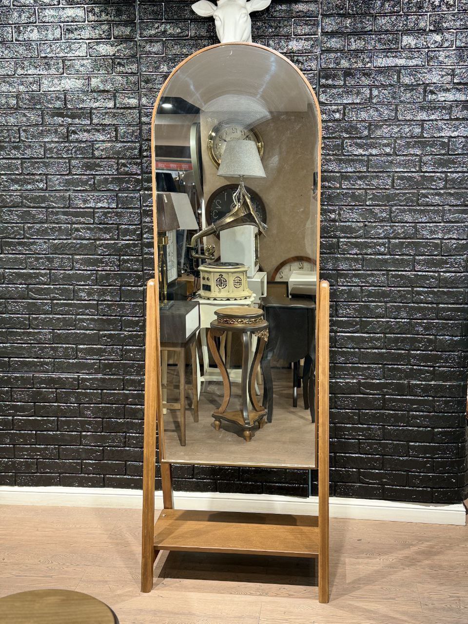 آینه ایستاده برند هاردی کد : 607