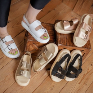 صندل‌ سگک دار