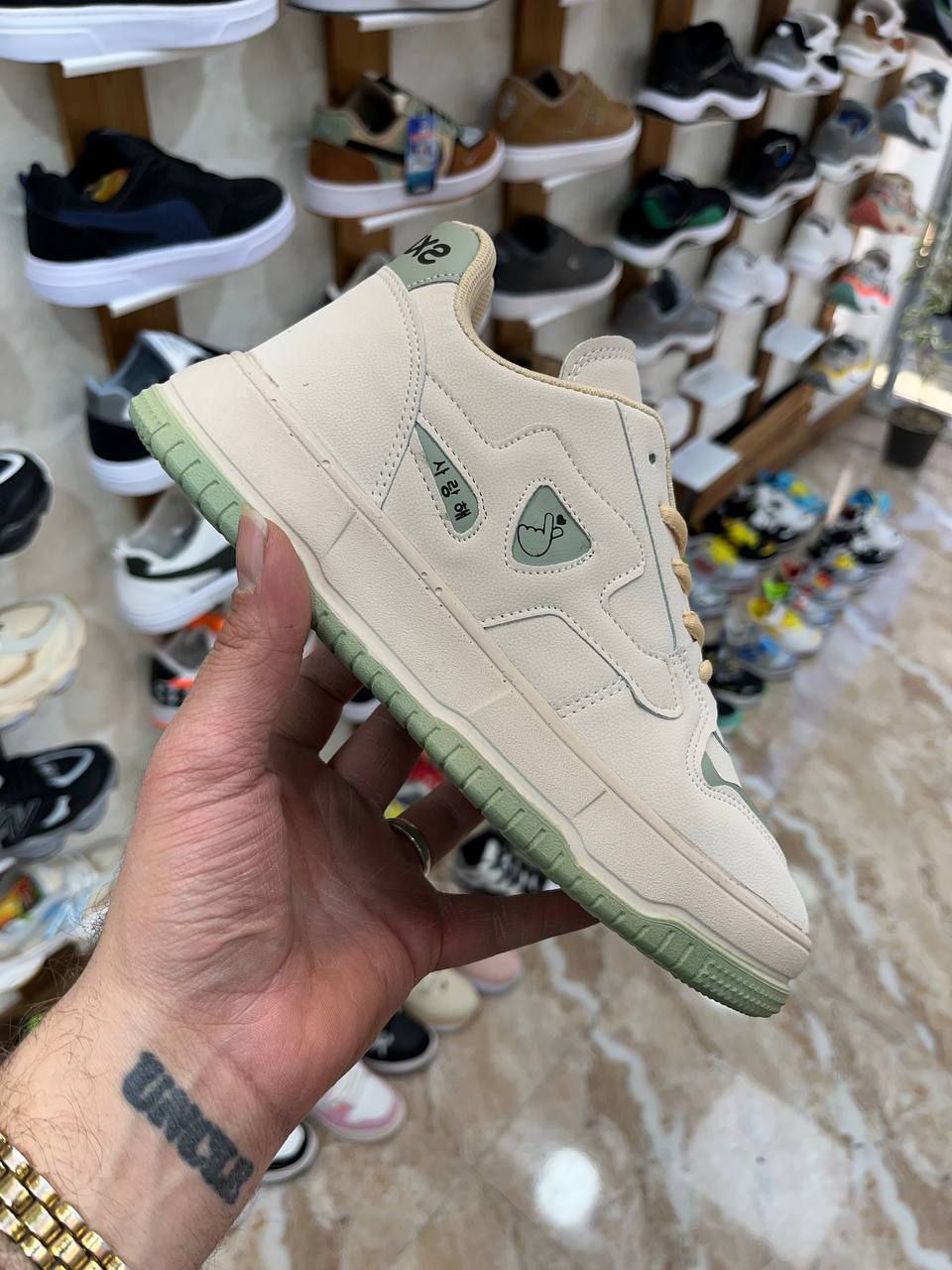 کفش اسپرت ونس لاو - تصویر 6