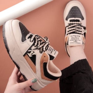 کفش اسپرت لویی ویتون 