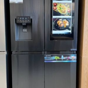 یخچال ساید مانیتور دار Hisense —> RQ759N4Ibu1