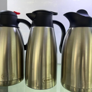 فلاسک استیل وارداتی ۲ لیتر ونتی