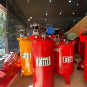 کمپرسور ۳۵۰ فینی ایتالی با تولید ۴۵۰ لیتر بر دقیقه 