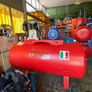 کمپرسور ۱۰۰۰ لیتری با تولید ۱۵۰۰ لیتر بر دقیقه قطر ورق مخزن ۶ میلی متر فولاد