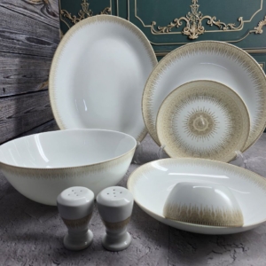 سرویس ۲۶پارچه ۶نفره غداخوری طرح گرد سان کرم( زنجیر طلادار)