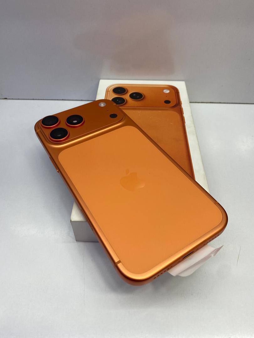 گوشی آیفون Iphone 17 pro max (256)zaa