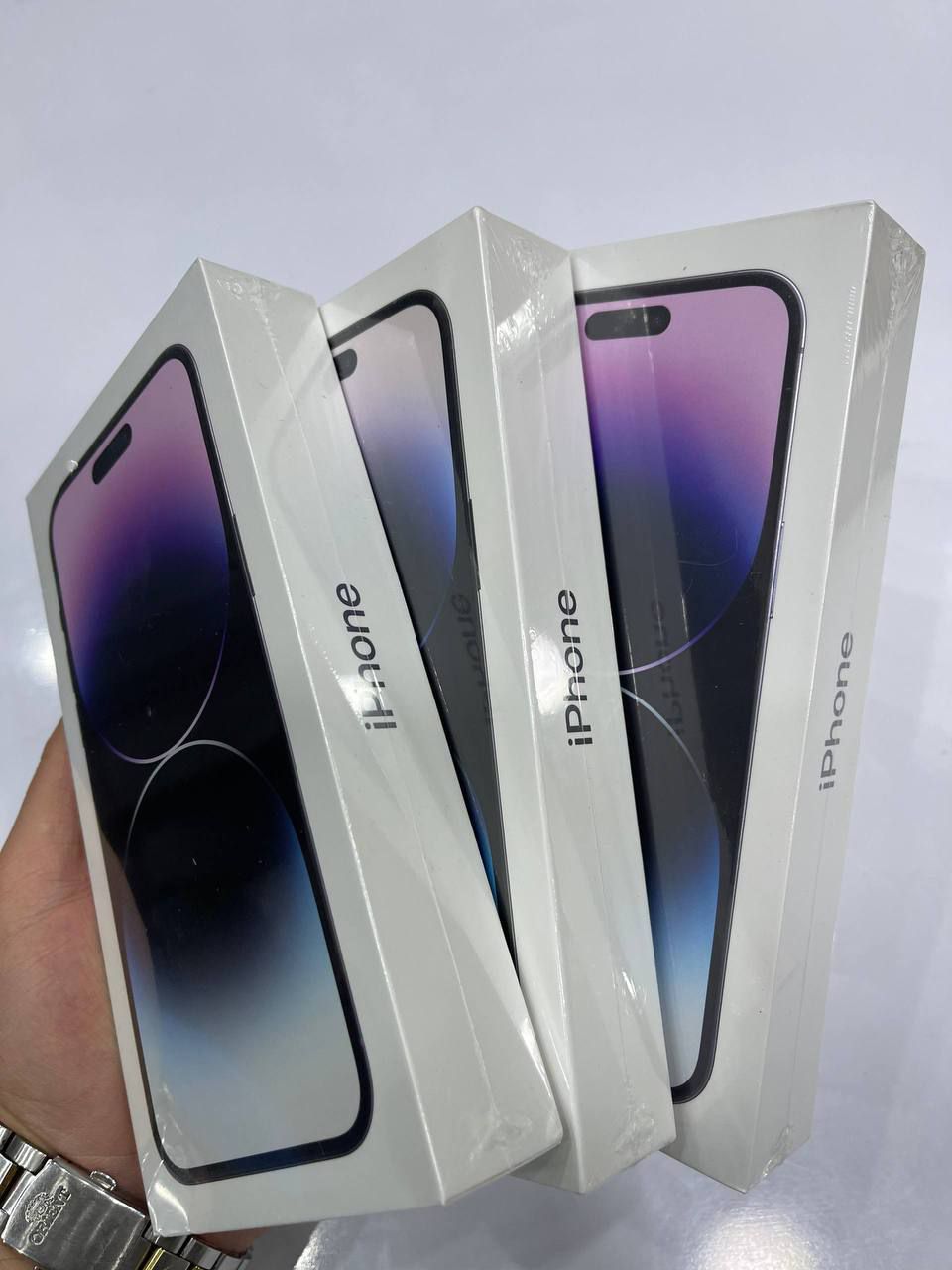 گوشی آیفون Iphone 14 pro LLA